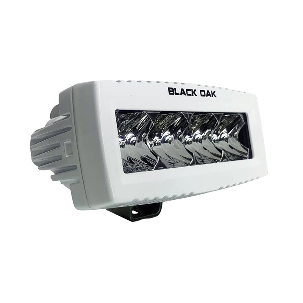 Black Oak 4 Marine Spreader Light  Flood Optics  White Housing  Pro Series 30 4MSF